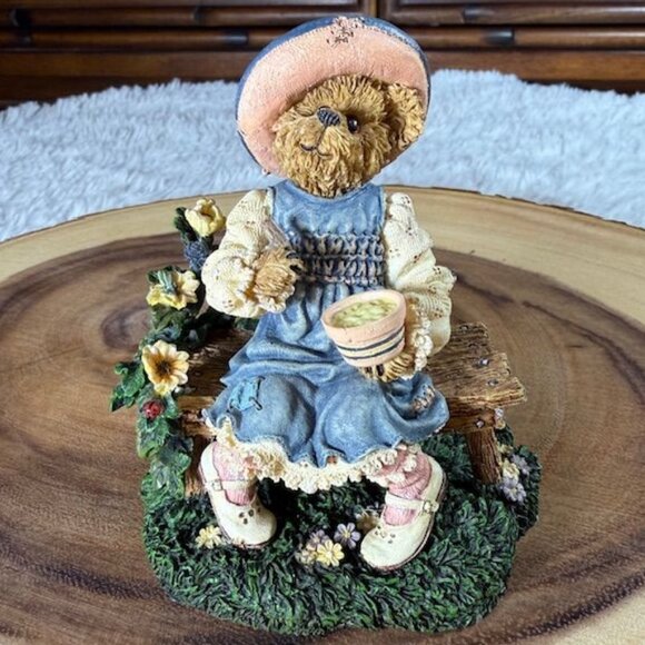 Vintage Boyds Bears Lil' Miss Muffet What's in the Bowl? Bearstone Figurine - Picture 2 of 8